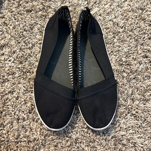Classic Black Women's Slip-On Flats